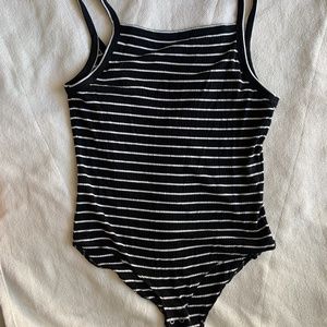 AE Ribbed V-Back Body Suit